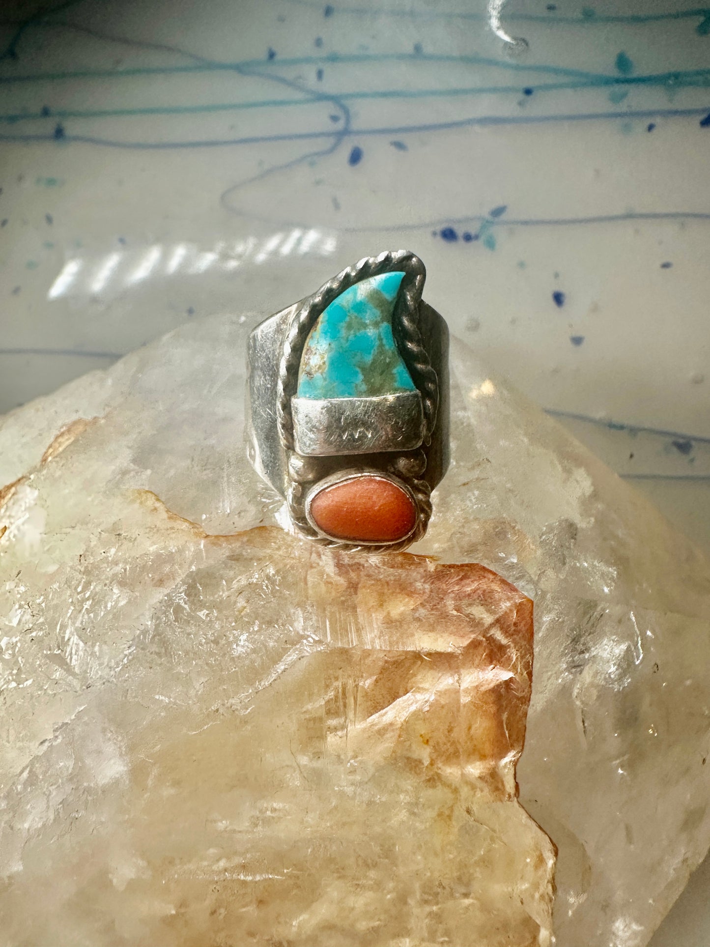 Navajo ring Turquoise Claw Coral size 8 sterling silver women men signed R