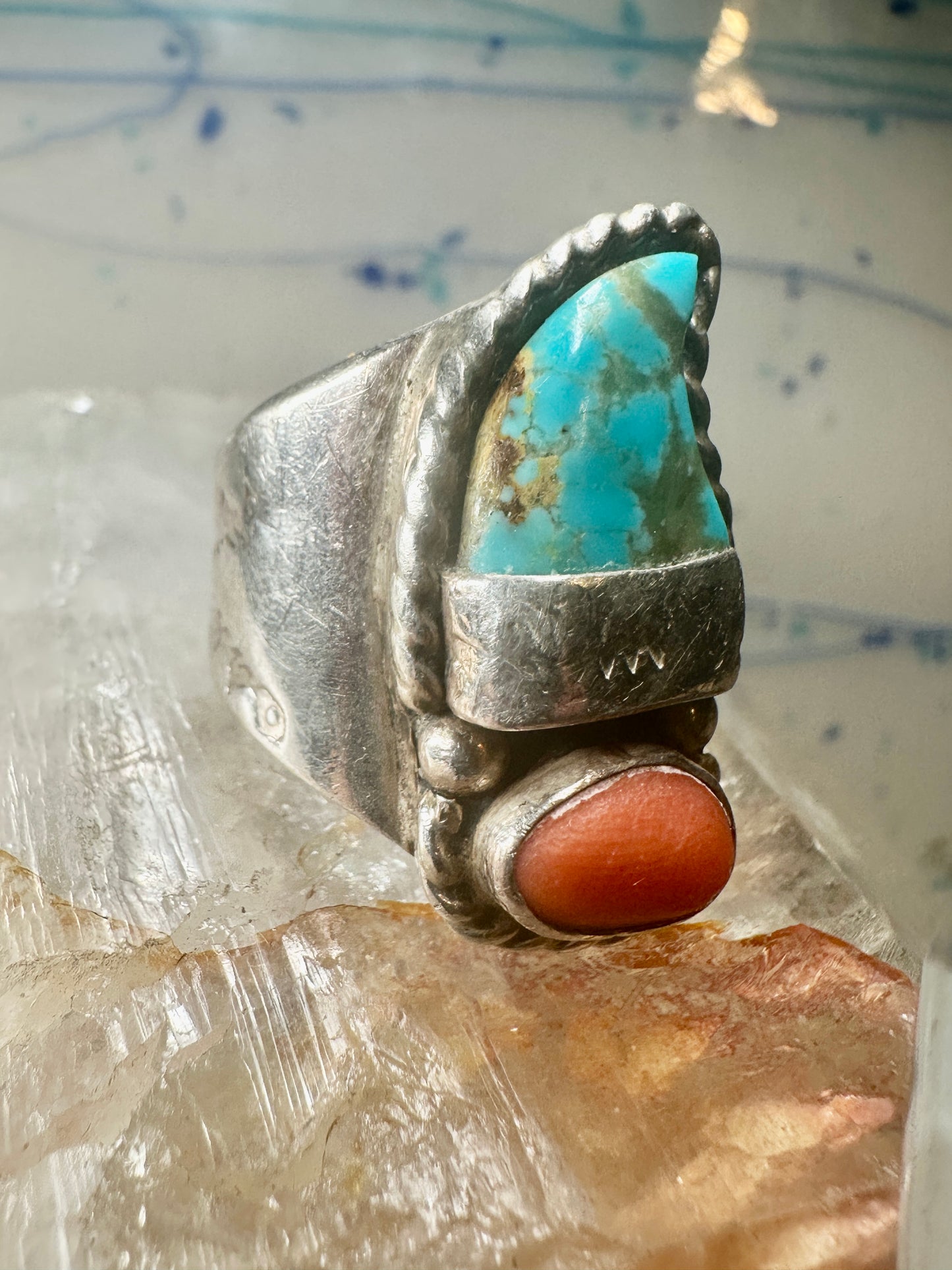 Navajo ring Turquoise Claw Coral size 8 sterling silver women men signed R