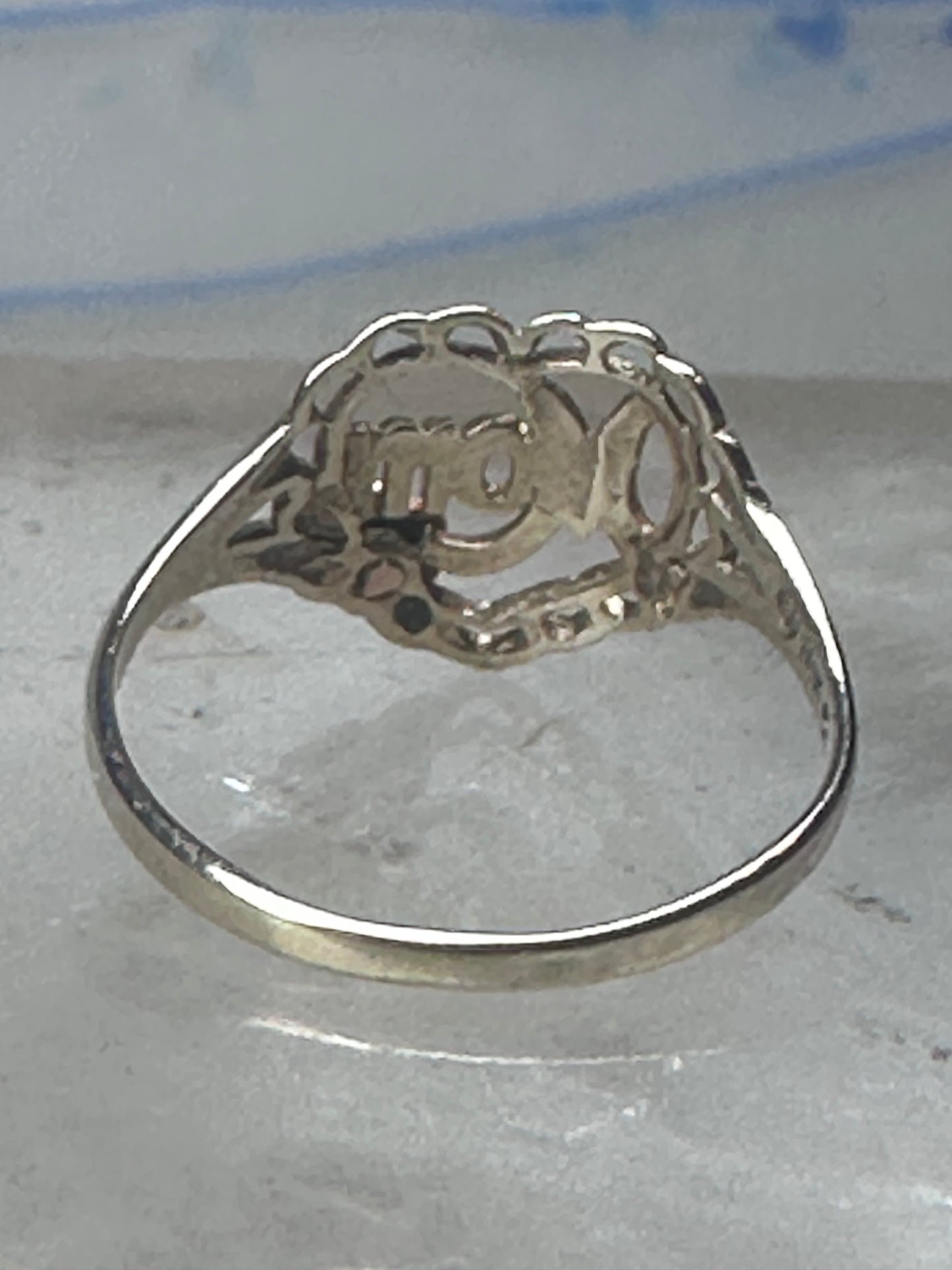 Vintage 10K Yellow Gold Mom Heart Flower Ring Petite Size 4.25 Pinky 10K