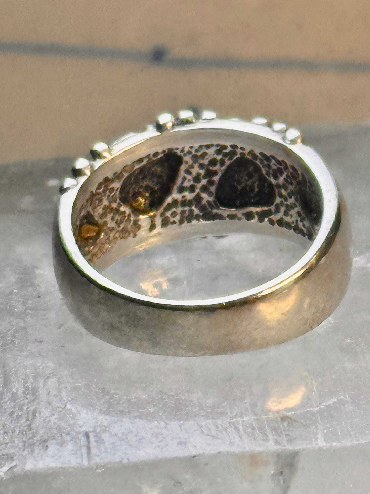 Black Hills Gold ring wedding band leaves sterling silver size 7.50 women men