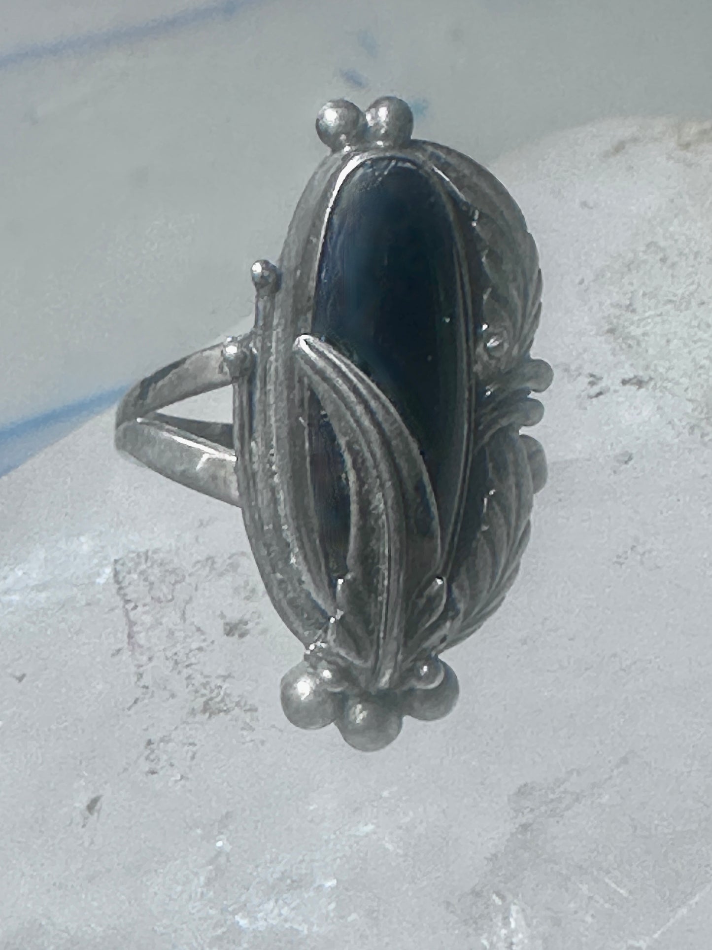Navajo ring onyx Nakai feather leaves size 5 sterling silver women girls