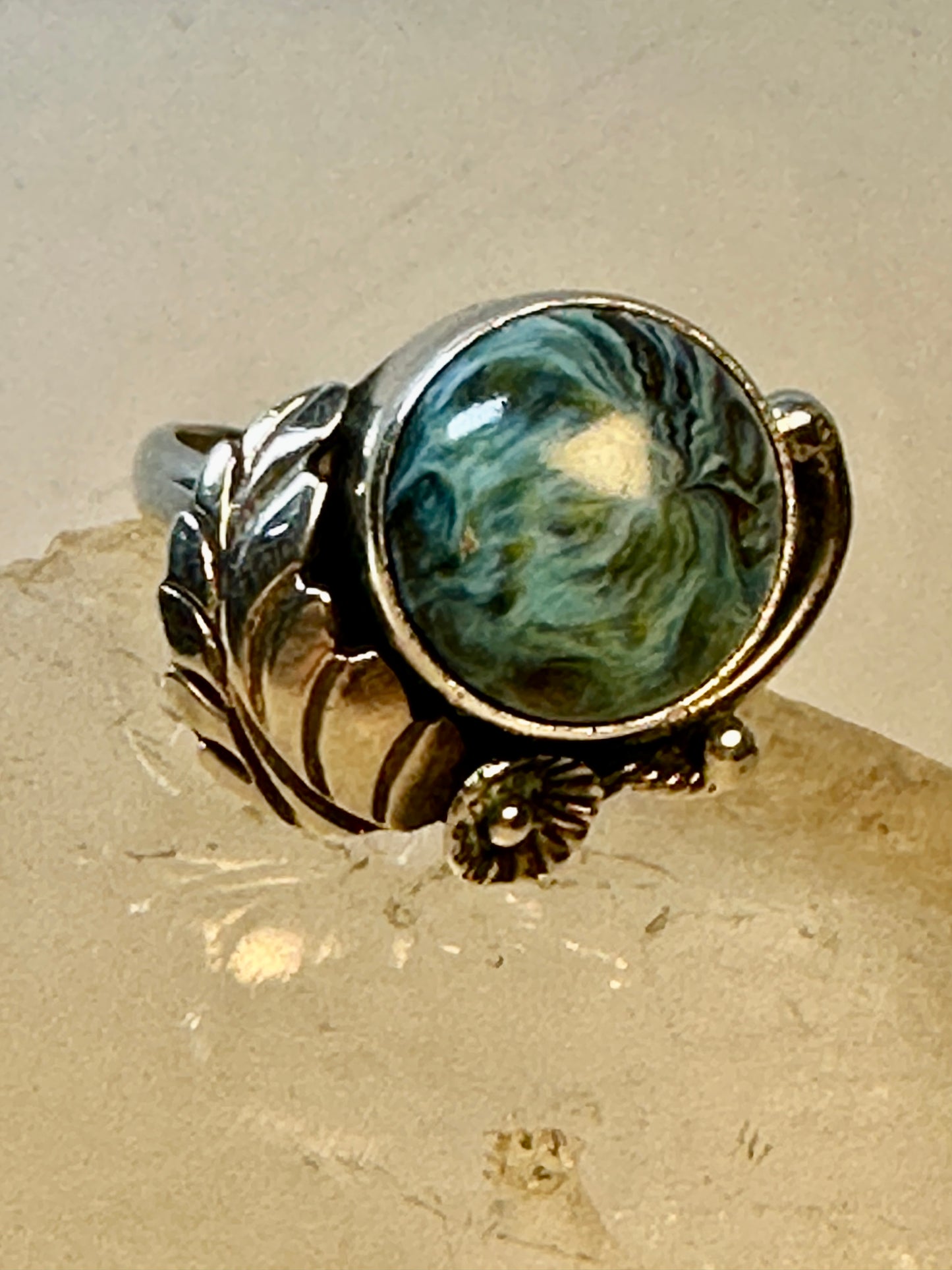 Navajo ring mystery blue stone size 6 sterling silver leaves or feathers women girls