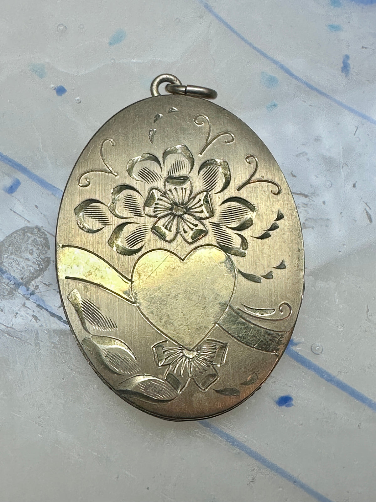 Vintage Gold Filled Heart & Floral Engraved Photo Locket Pendant - 1 1/2"