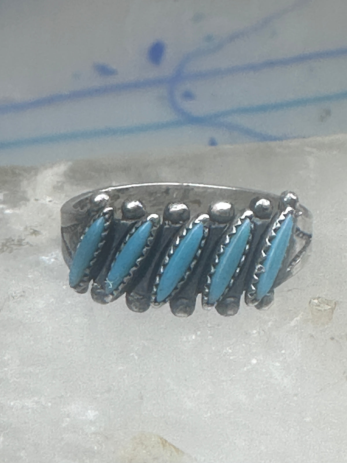 Vintage Sterling Silver Bell Trading Zuni Petite Point Turquoise Ring Size 7.25 925