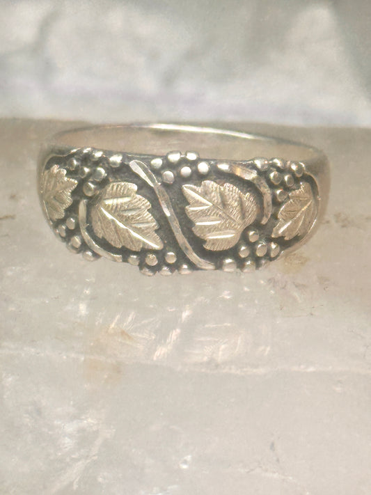 Black Hills Gold ring leaves wedding band sterling silver size 14.75 WM Wheeler Mfg