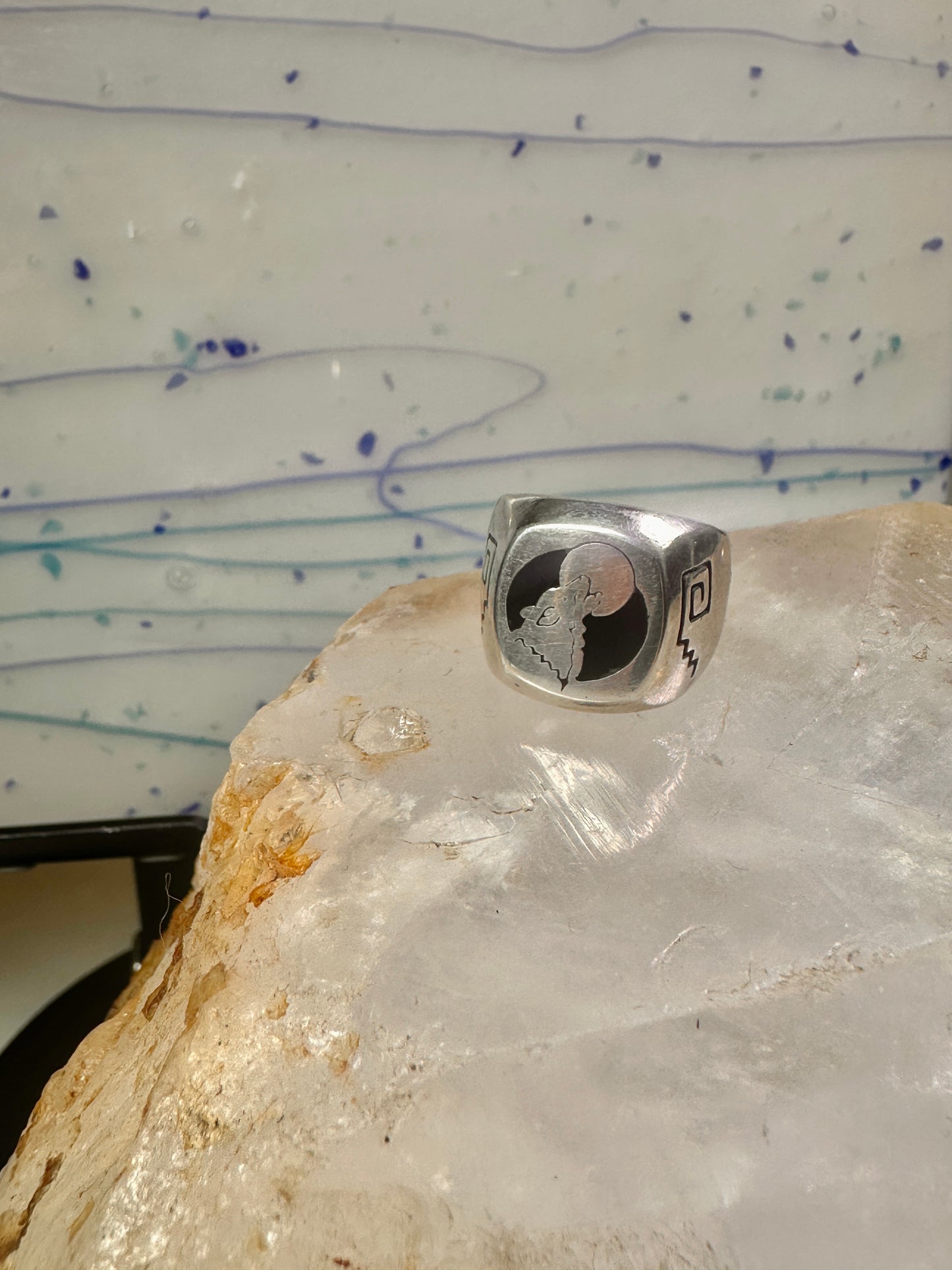 Wolf ring Southwest barking at the moon biker band  size 6.50 women men