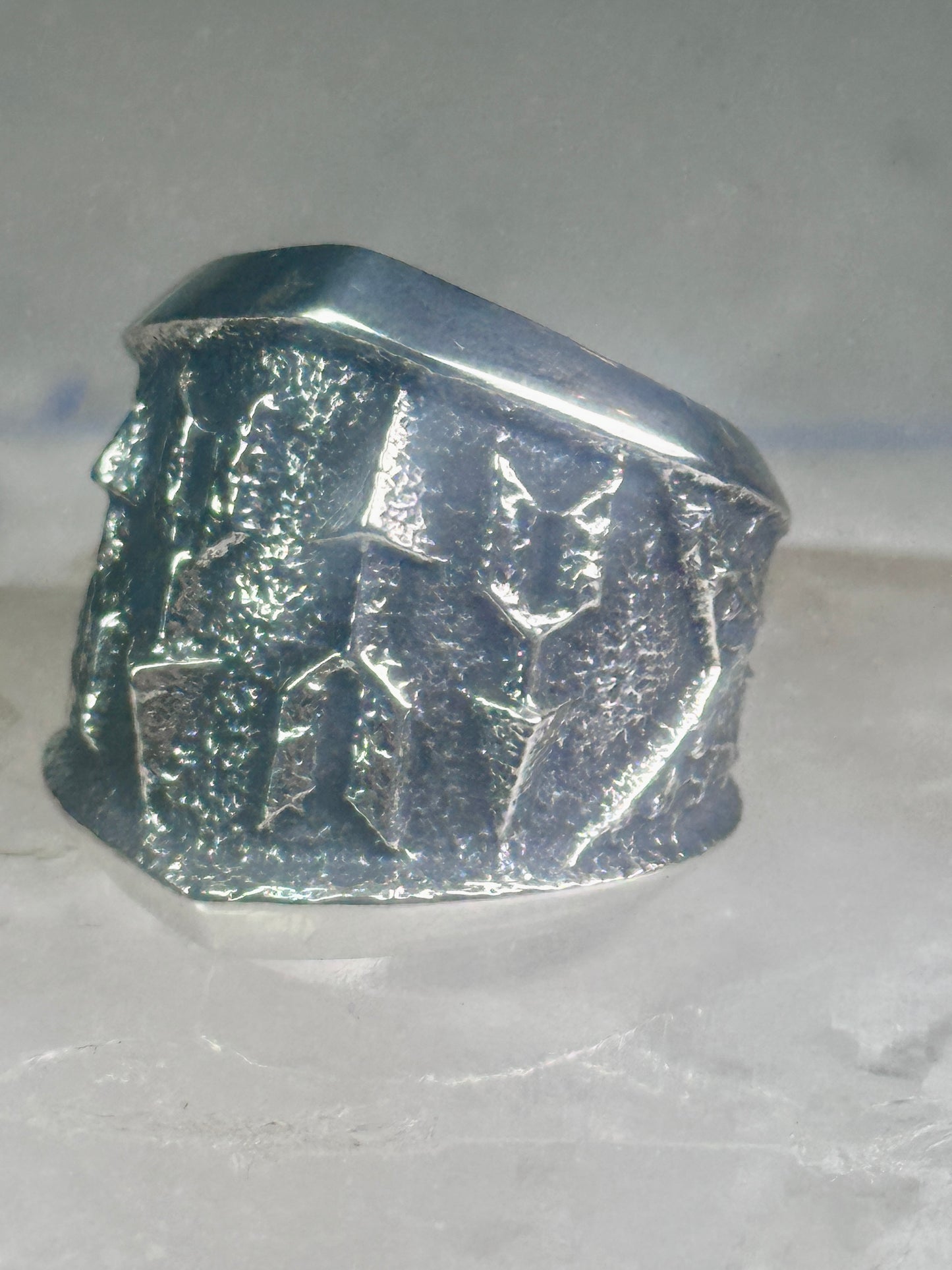Kevin Yazzie Ring Navajo Arrow Tufa band sterling silver size 9.25 women men