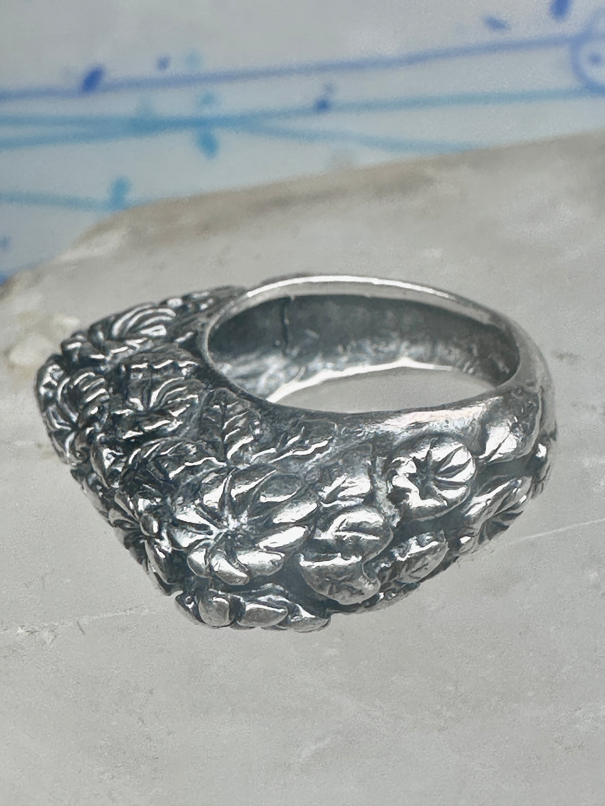 Vintage Dian Malouf Sterling Silver Floral Repousse Dome Ring Flower Garden Statement Size 6 925