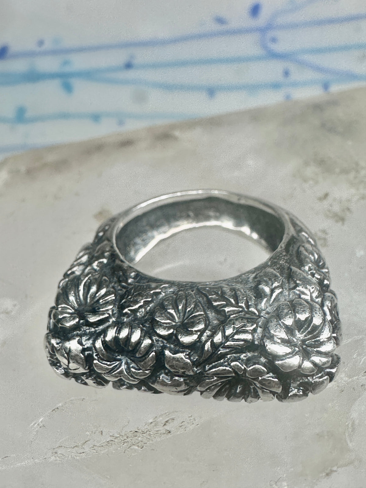 Vintage Dian Malouf Sterling Silver Floral Repousse Dome Ring Flower Garden Statement Size 6 925