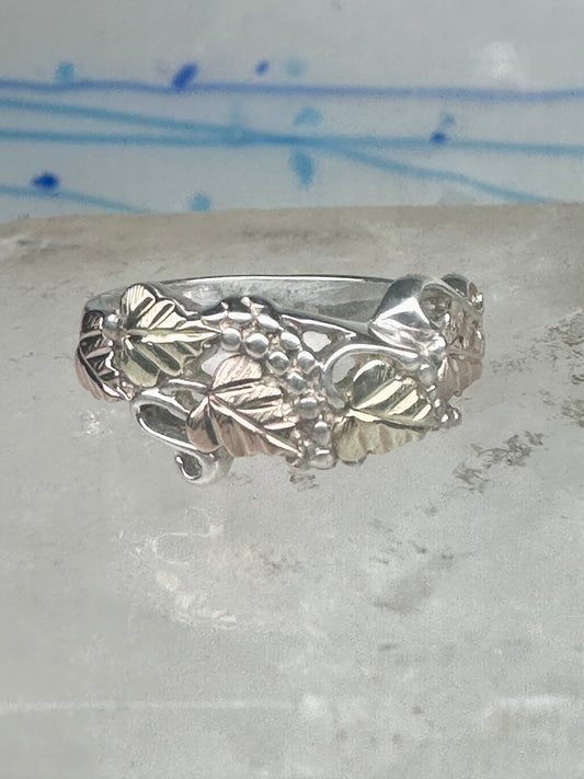 Vintage Sterling Silver 12K Gold Black Hills Gold Style Grape Leaf Ring Band Size 7 925