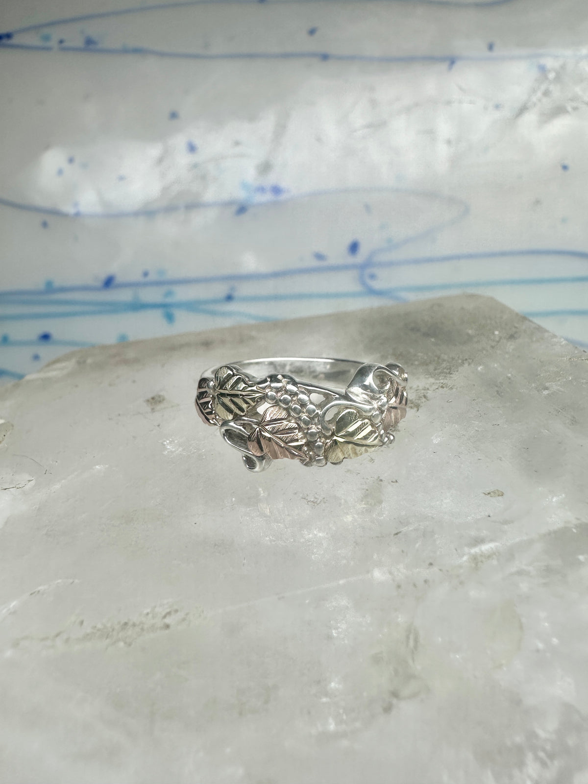 Vintage Sterling Silver 12K Gold Black Hills Gold Style Grape Leaf Ring Band Size 7 925