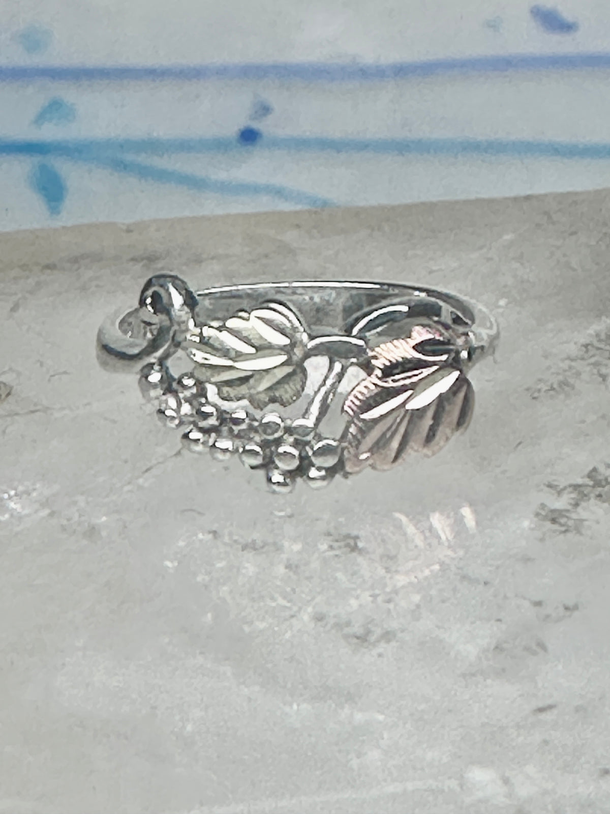 Vintage Sterling Silver 12K Gold Black Hills Gold Style Grape Leaf Ring Size 2.75 - 3 925