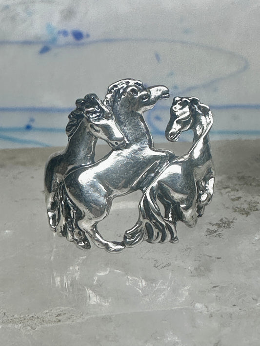 Vintage Sterling Silver Wild Horses Cowgirl Ring Three Running Mustangs Size 7 925