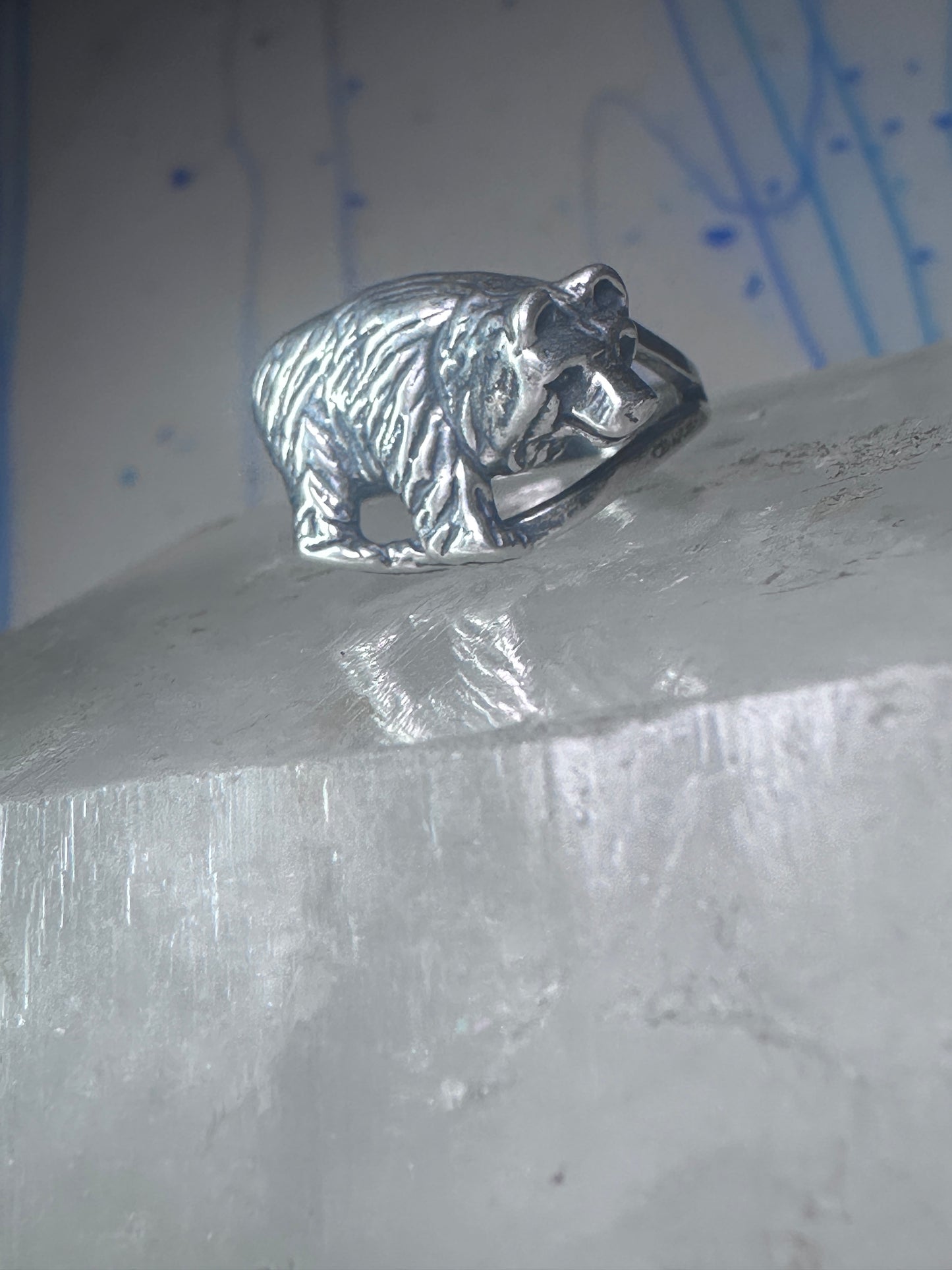 Bear ring vintage band sterling silver size 7.50 women girl
