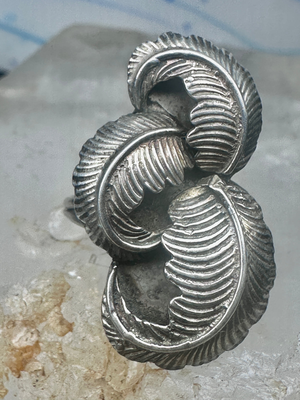 Vintage Sterling Silver Native American Leaf Statement Ring Curved Feathers Size 6 925