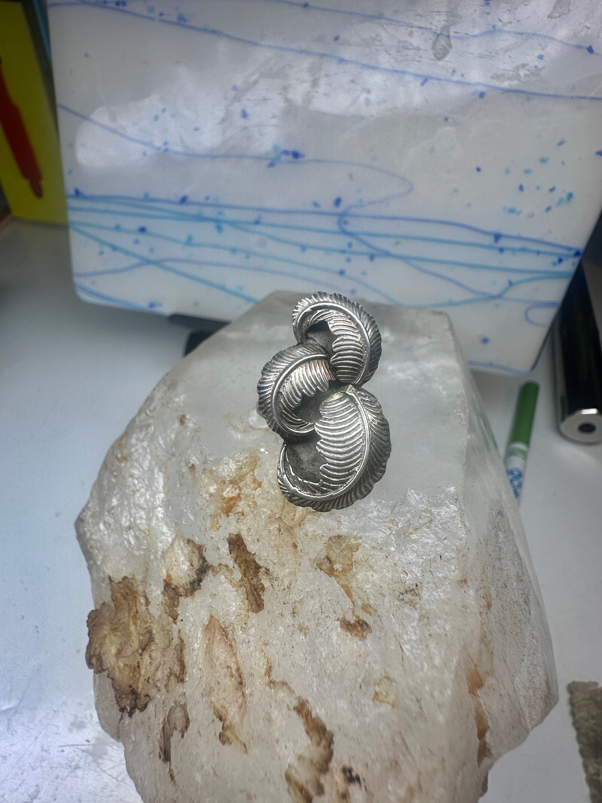 Vintage Sterling Silver Native American Leaf Statement Ring Curved Feathers Size 6 925