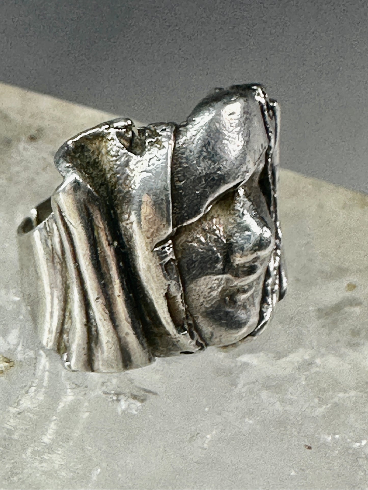 Brutalist face ring figurative band size 7 sterling silver women  AS IS