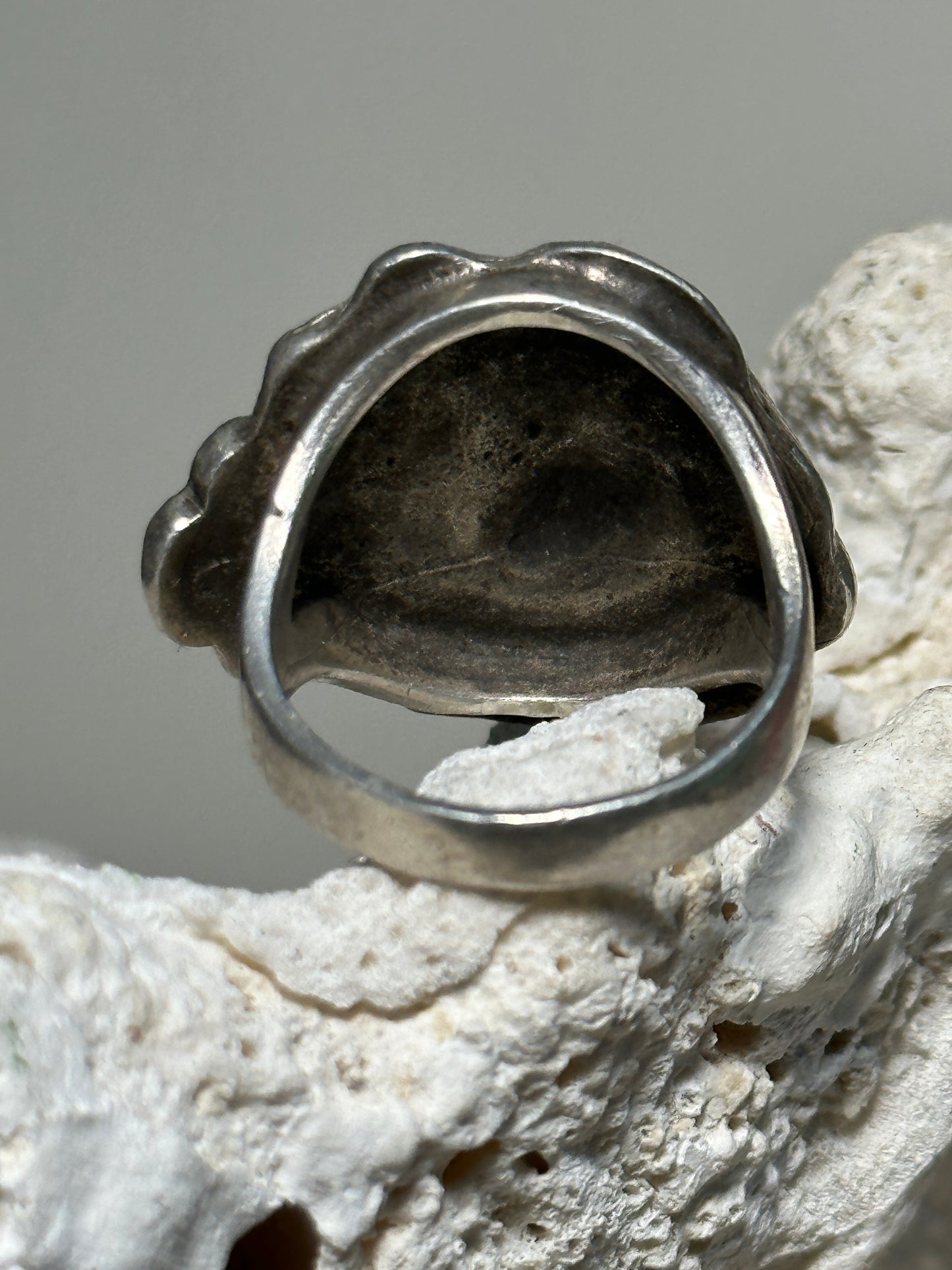 Sandy Val ring Face with flower band size 7 sterling silver women
