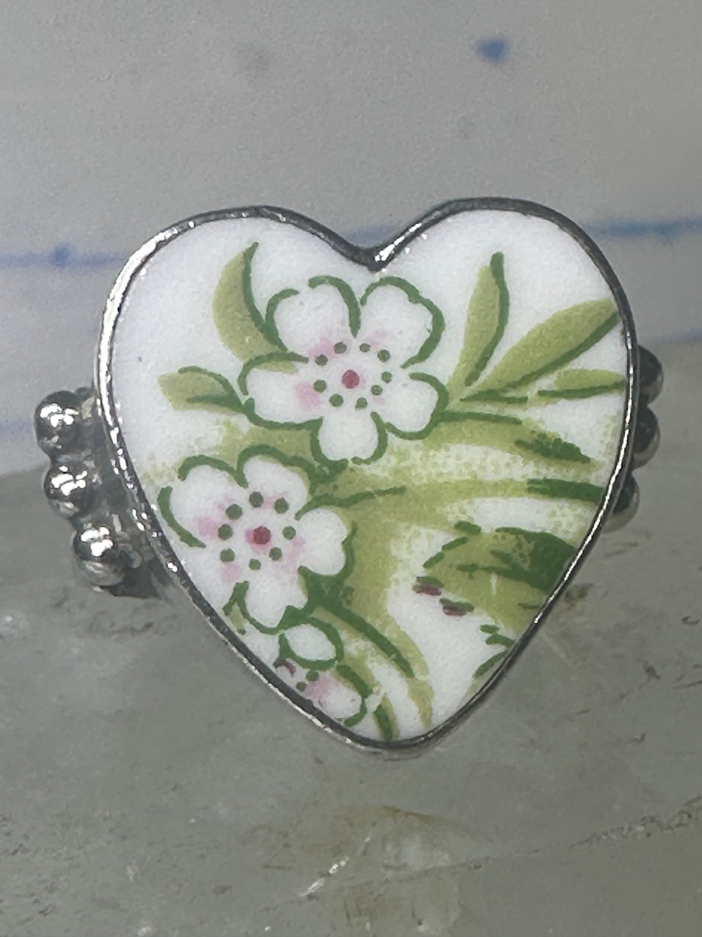 Heart ring Porcelain Ceramic floral flowers Valentine band size 8.50 sterling silver women girls