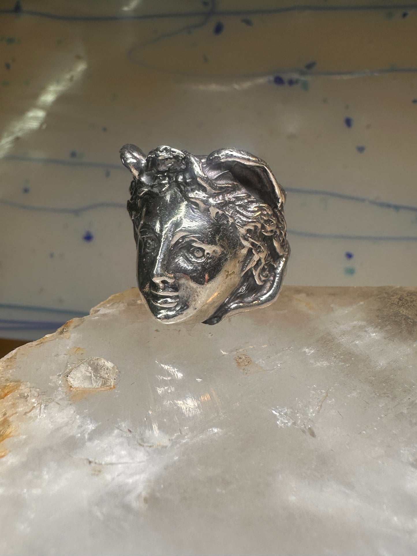 Face ring Classical Renaissance band Size 7.75 sterling silver signed Italy