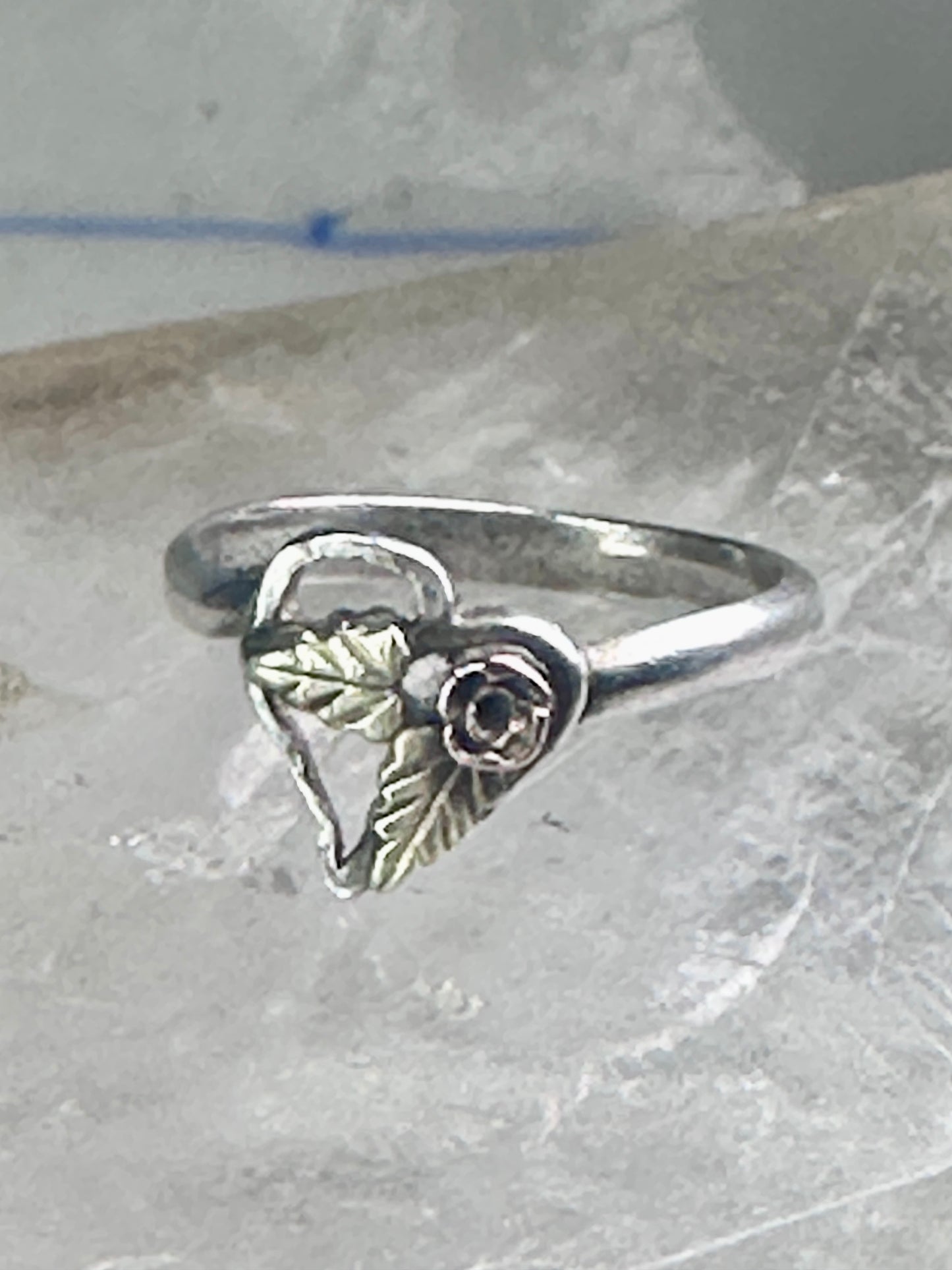 Black Hills Gold ring Double Heart band floral leaves size 5.75 sterling silver women girls