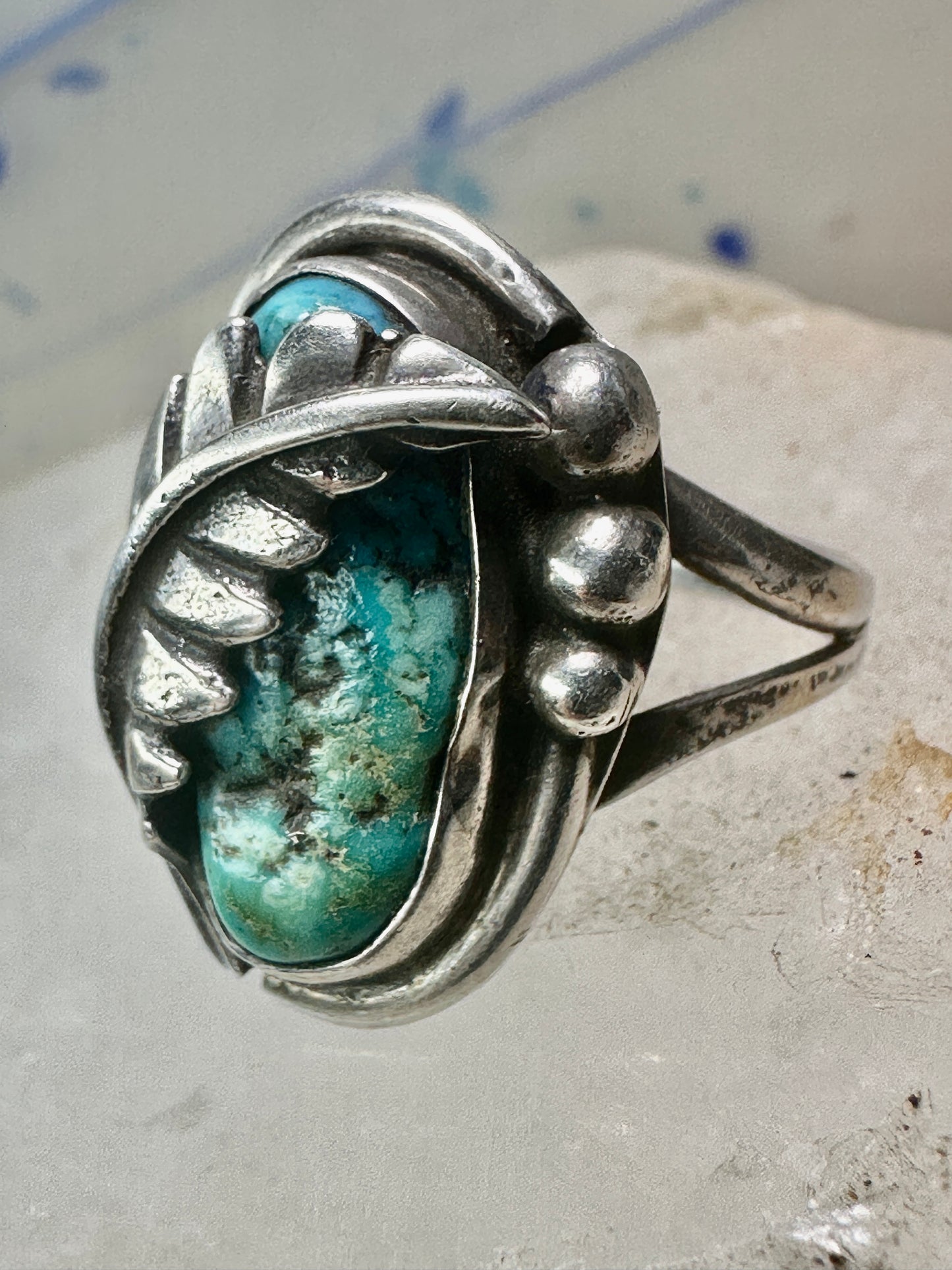 Turquoise ring Navajo leaf size 6.25 sterling silver women