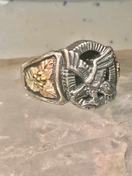 Black Hills Gold ring eagle leaves onyx band Size 10.2 sterling silver women men