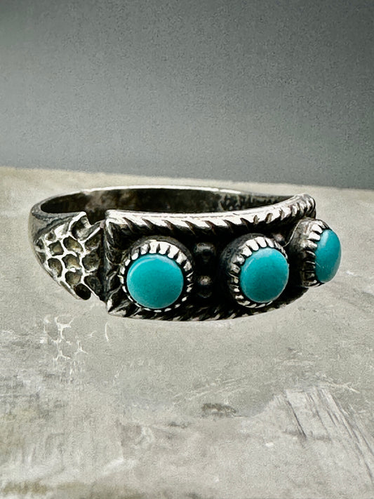 Petite Point ring Zuni Arrow band Turquoise band size 7.75 sterling silver women girls