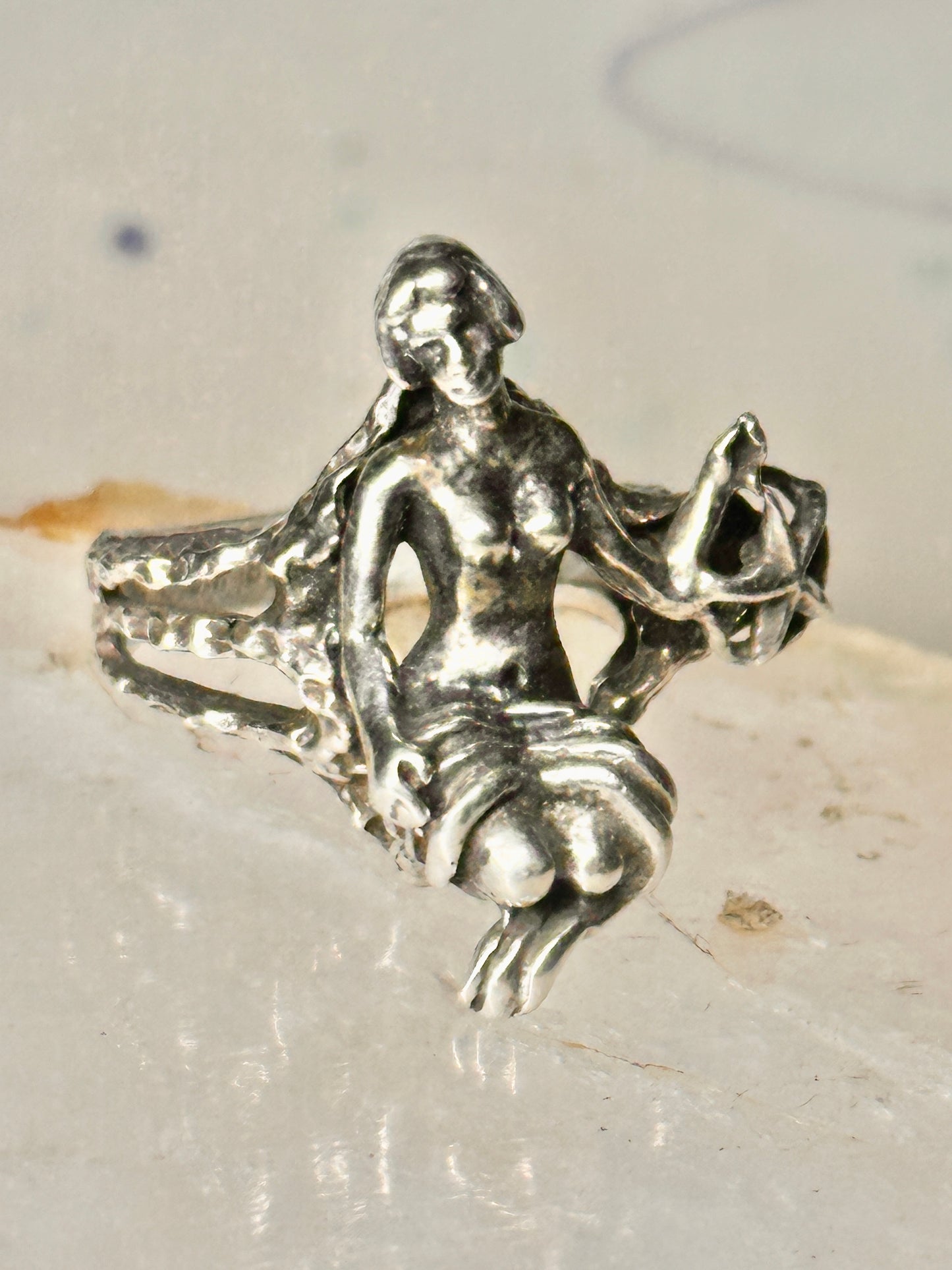 Nude Lady ring figurative lady holding size 6 star band sterling silver women