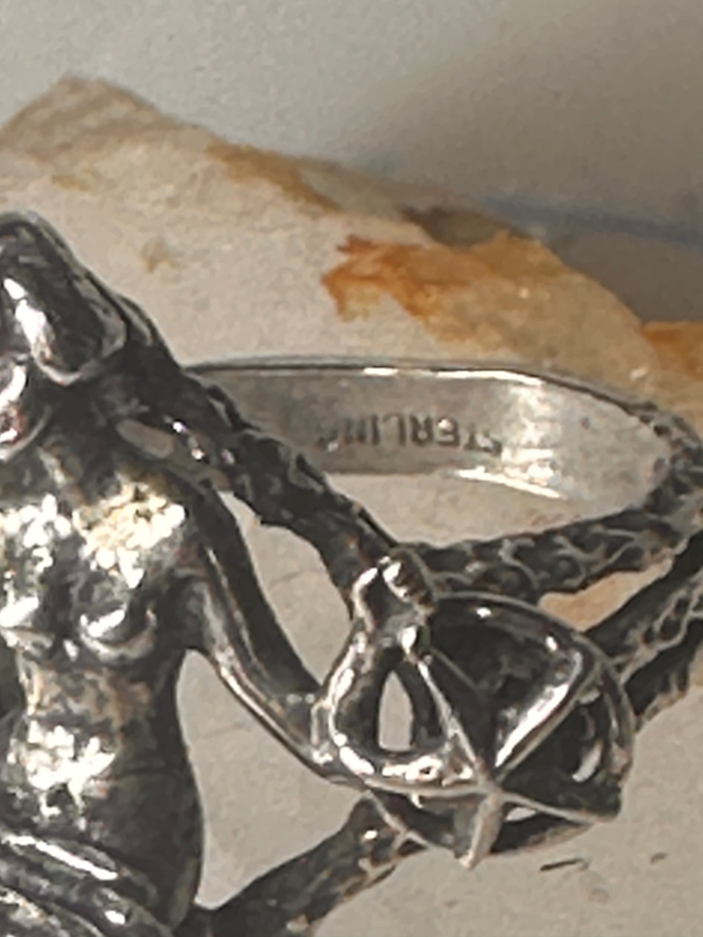 Nude Lady ring figurative lady holding size 6 star band sterling silver women