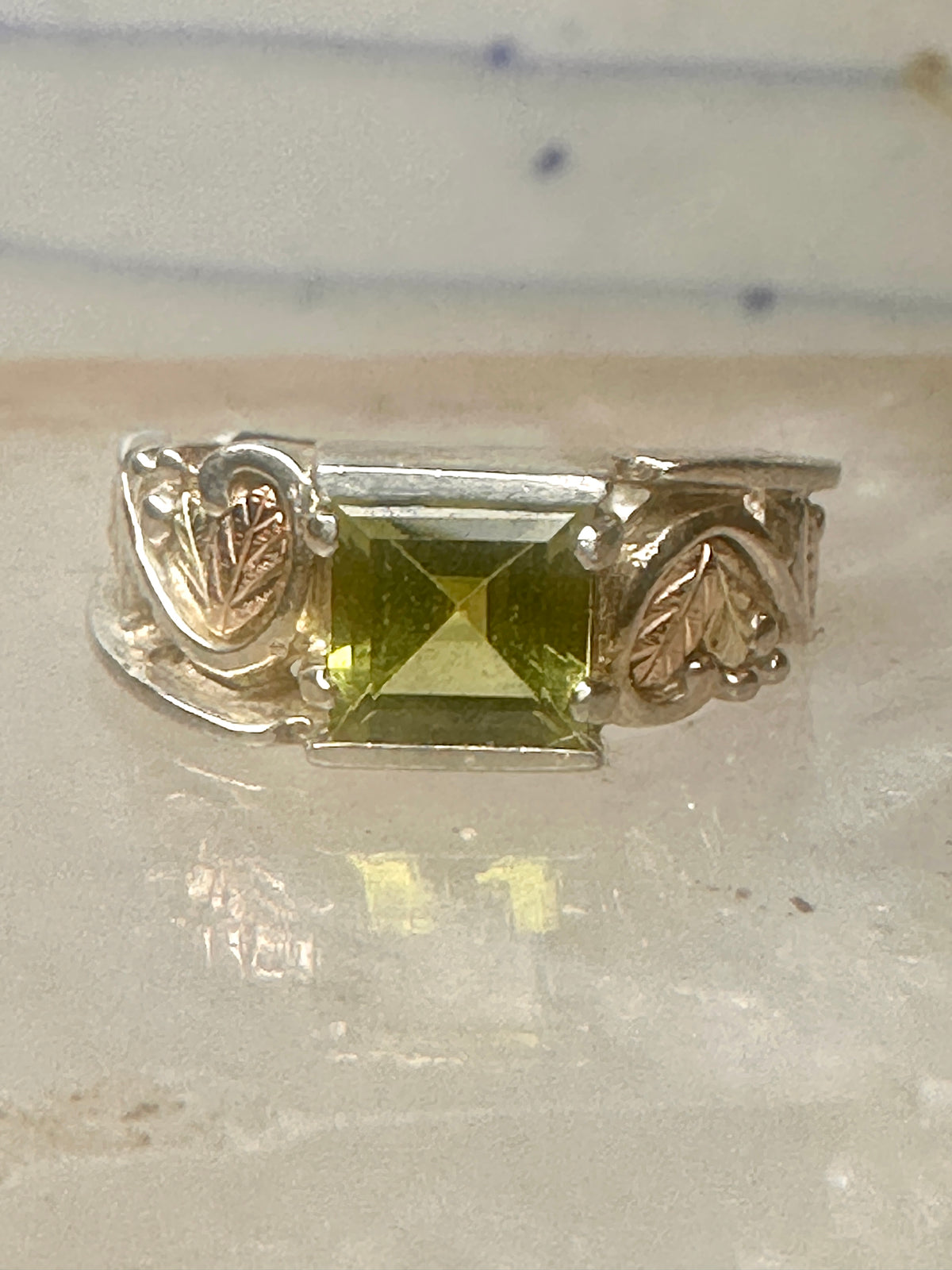 Vintage Coleman Black Hills Gold Sterling Silver 12K Gold Princess Green Quartz Ring Size 5 925