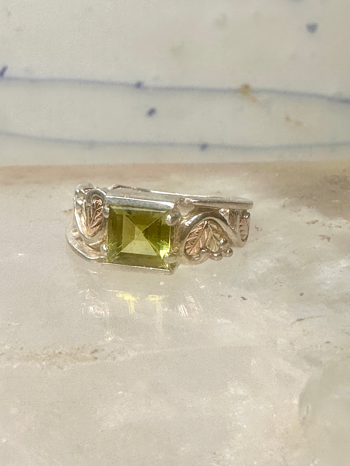 Vintage Coleman Black Hills Gold Sterling Silver 12K Gold Princess Green Quartz Ring Size 5 925