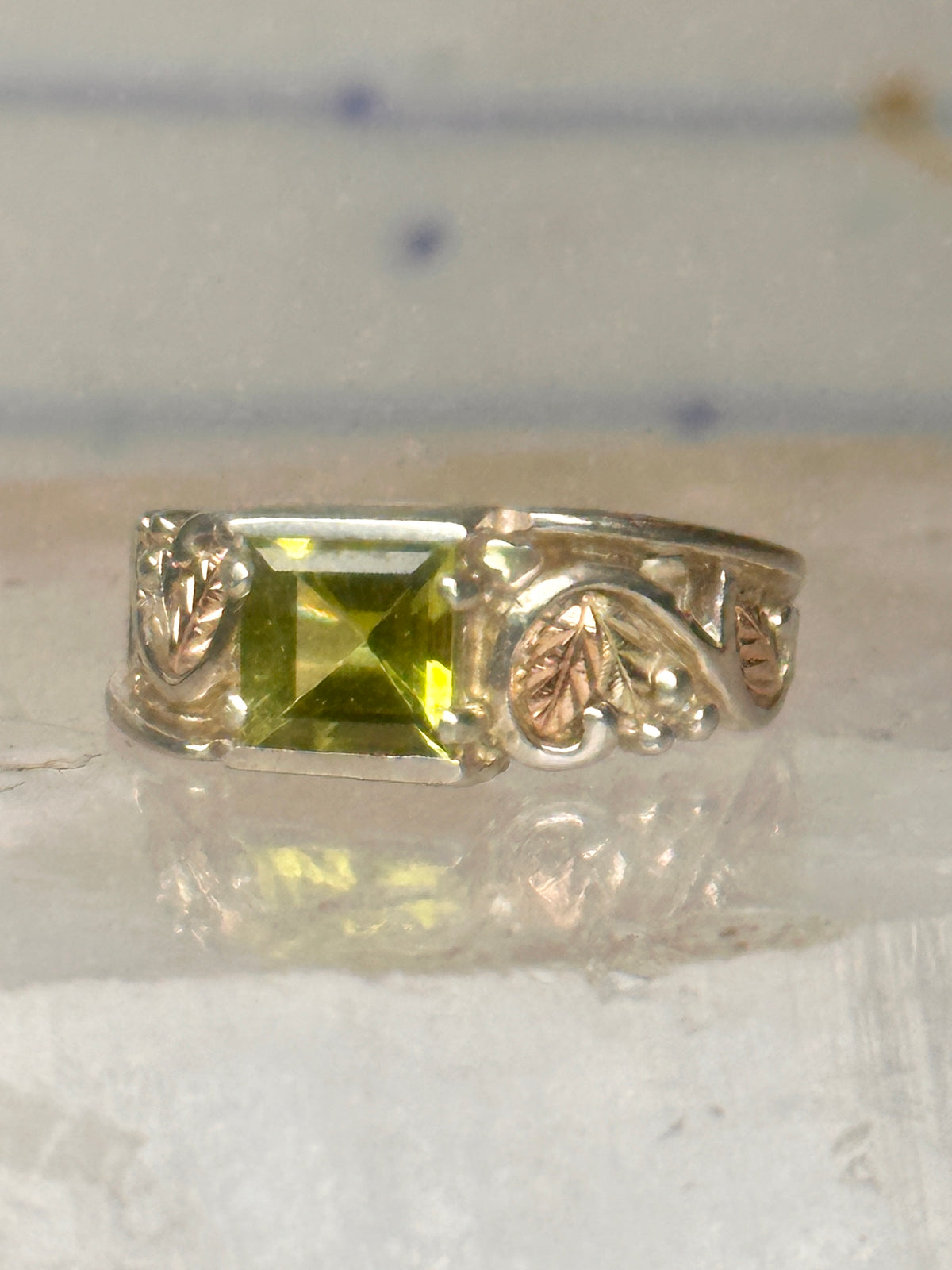 Vintage Coleman Black Hills Gold Sterling Silver 12K Gold Princess Green Quartz Ring Size 5 925