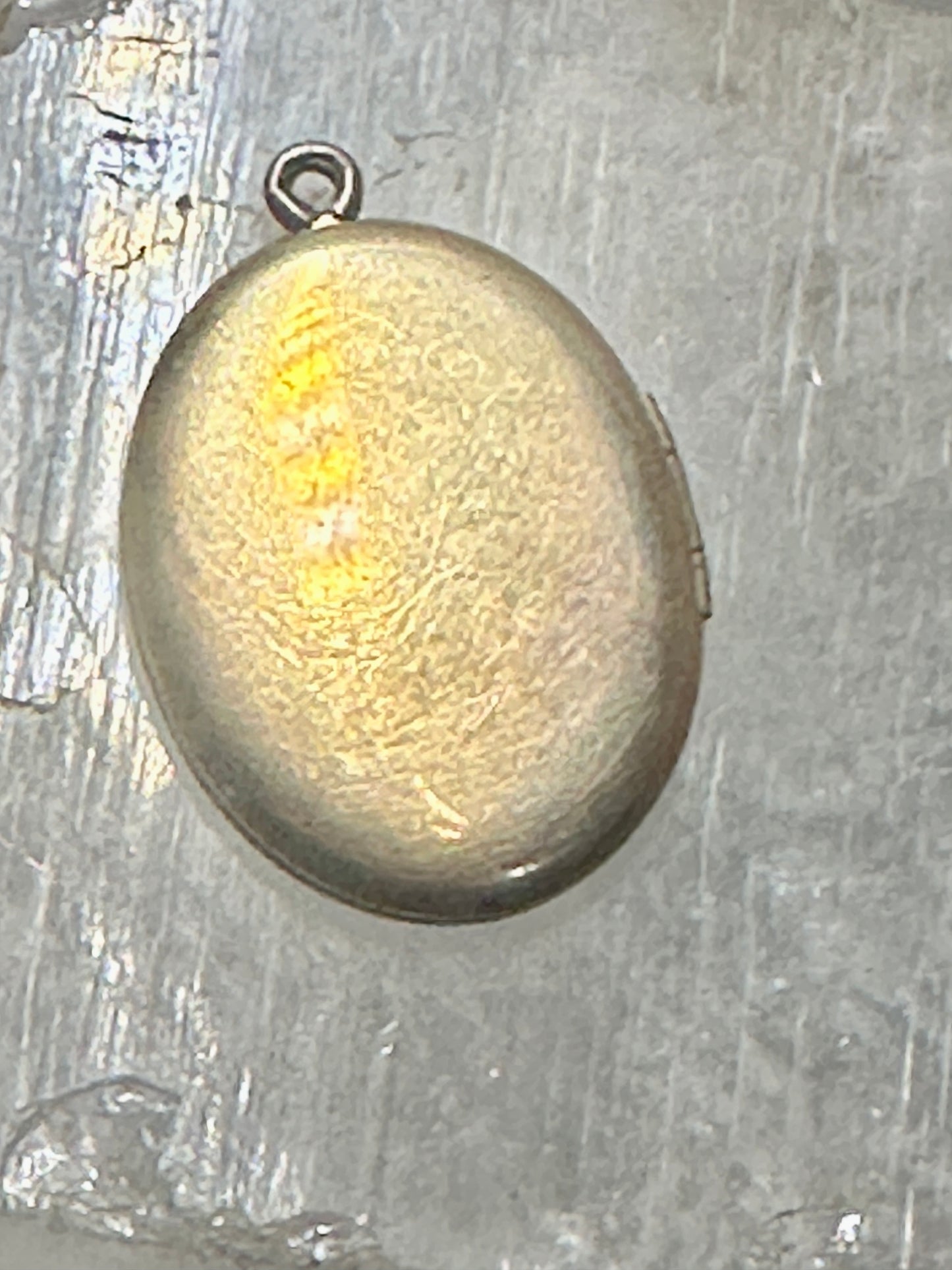 Oval locket photo pendant 1/20 12K gold filled photo women girls