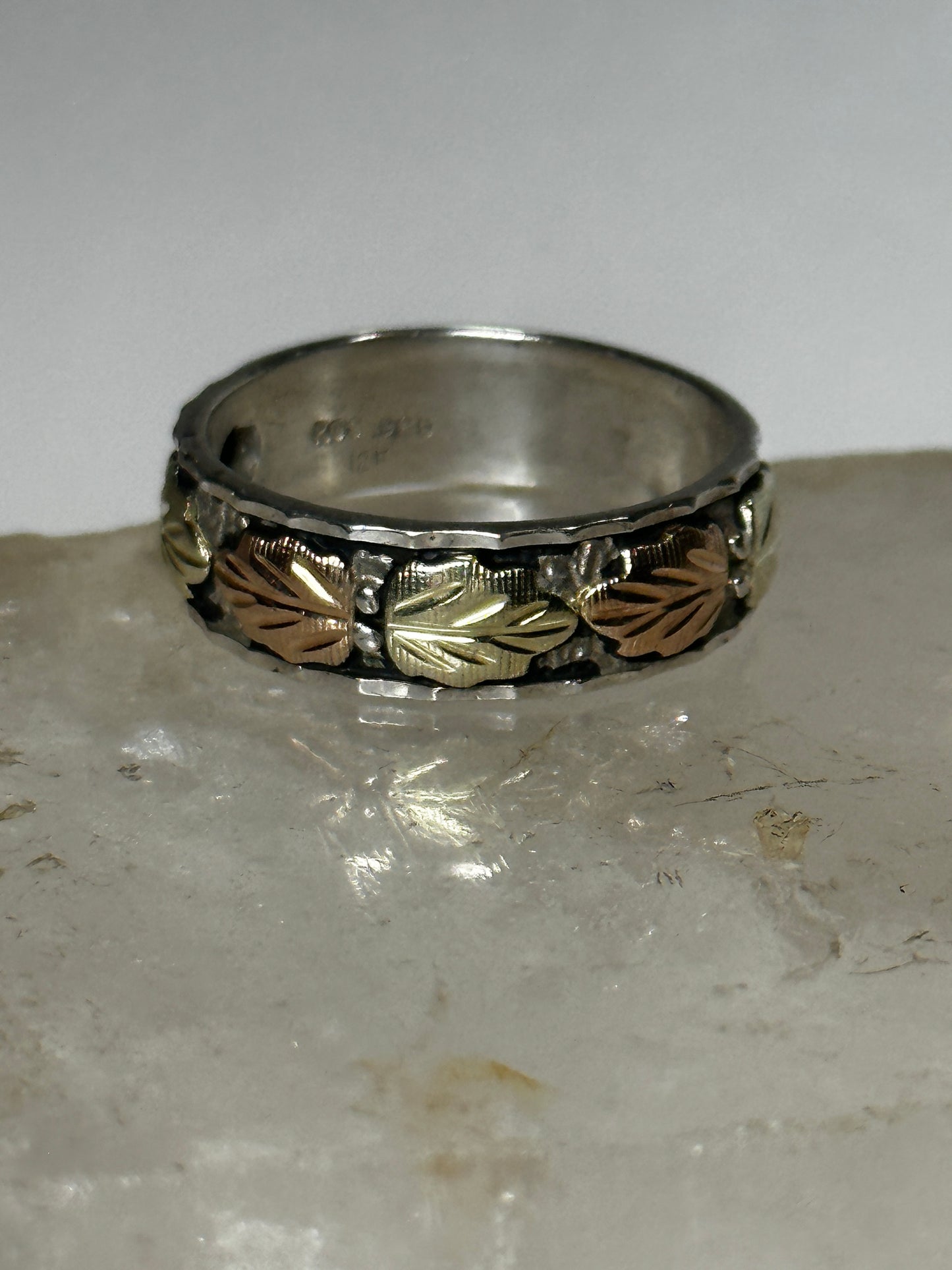 Black Hills Gold ring size 10.75 rose leaves wedding sterling silver band women men