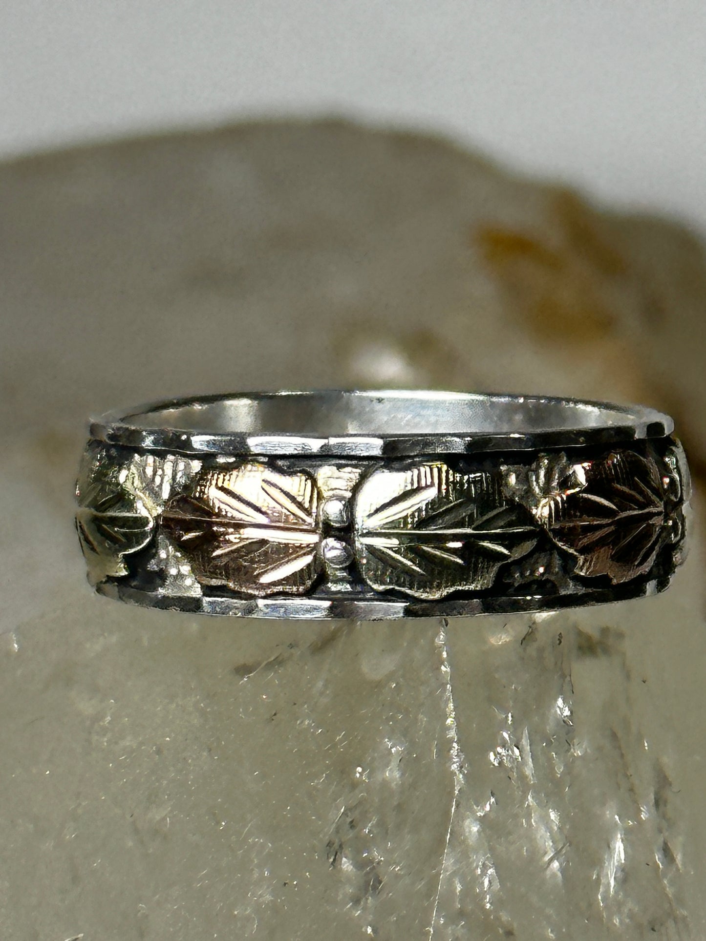 Black Hills Gold ring size 10.75 rose leaves wedding sterling silver band women men