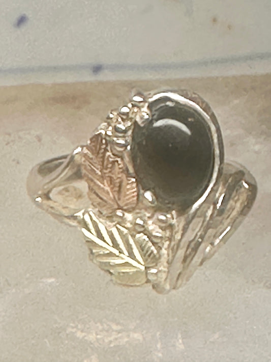 Vintage Mt Rushmore Black Hills Gold Sterling Silver 12K Gold Onyx Ring Size 5.75 925