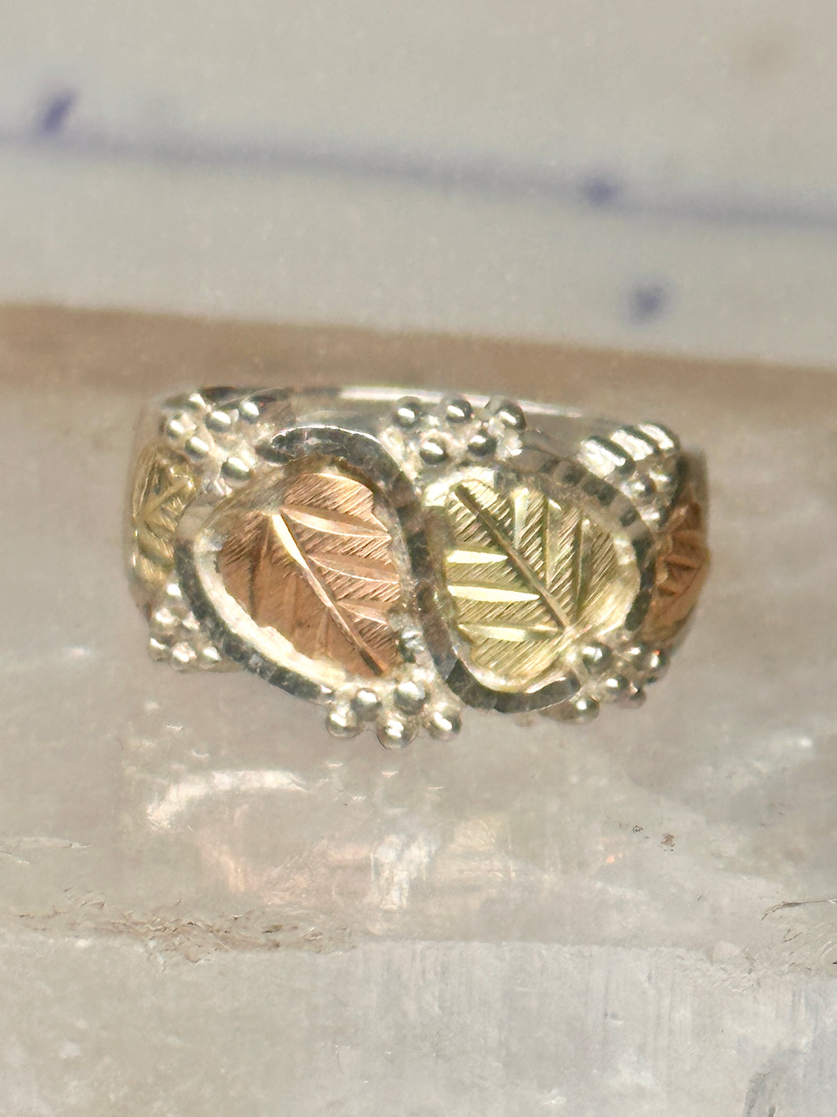 Vintage Black Hills Gold Style Sterling Silver 12K Gold Grape Leaf Ring Size 8.75 925