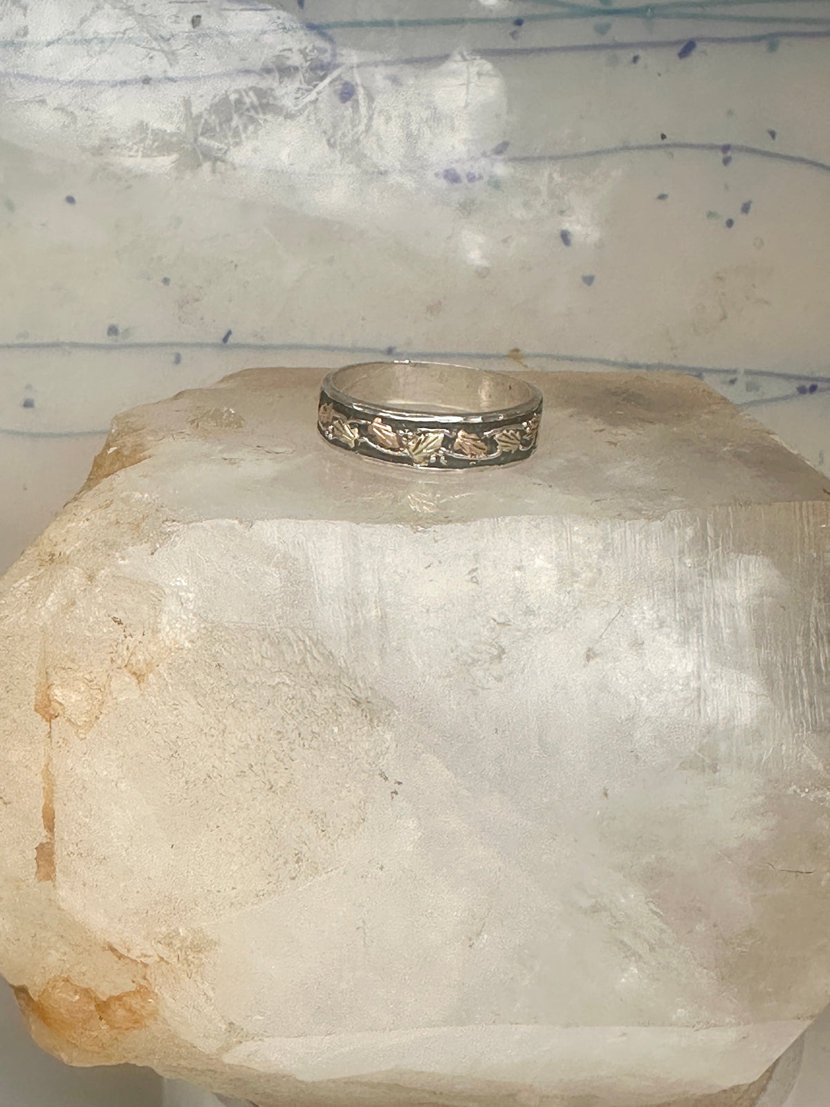 Vintage Black Hills Gold Landstrom Sterling Silver 12K Gold Leaf Band Ring Size 14 925
