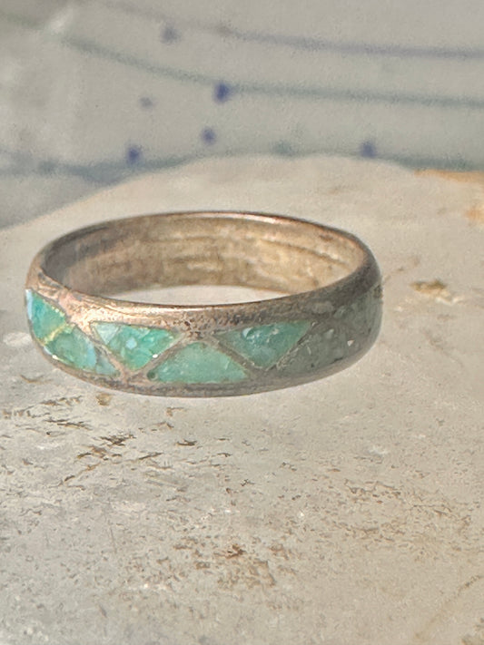 Vintage Zuni wedding band turquoise chips size 8 band sterling silver women men