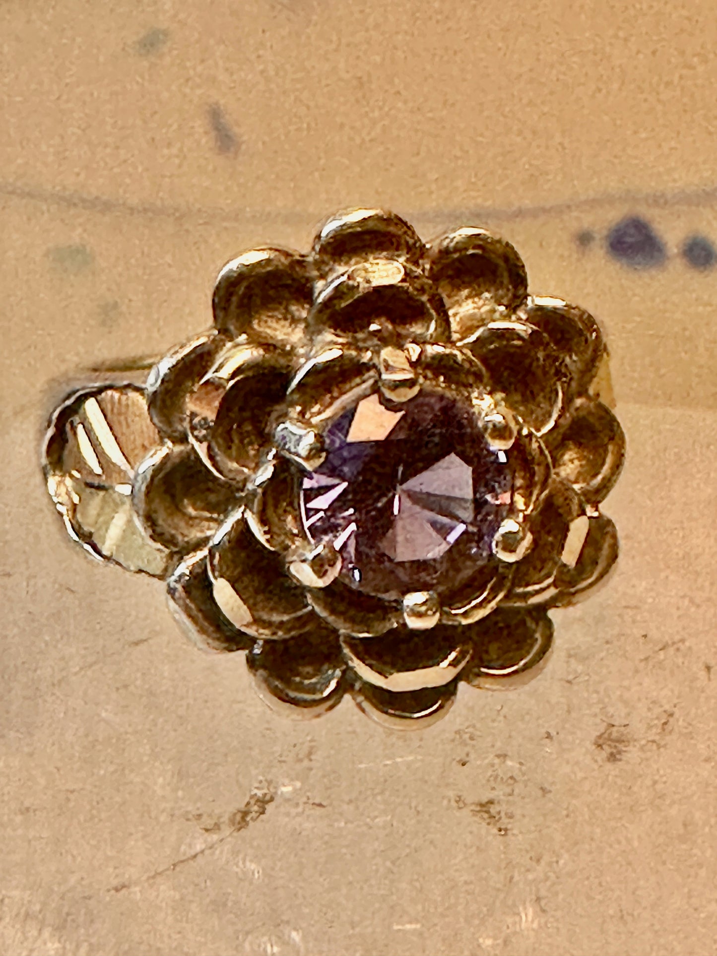 Black Hills Gold ring size 5 Flower Amethyst leaves band women
