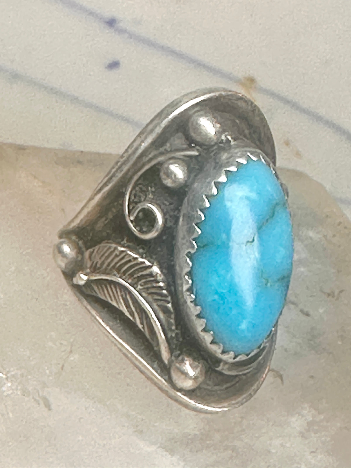 Vintage Navajo Signed JW Sterling Silver Turquoise Leaf Applique Ring Size 4.75 925