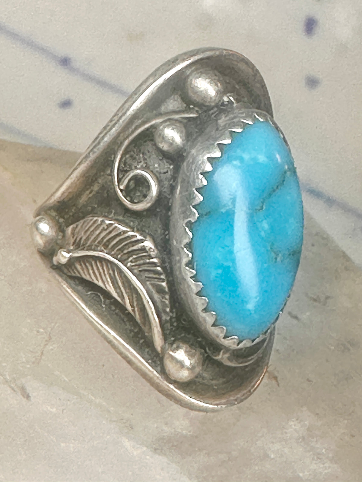 Vintage Navajo Signed JW Sterling Silver Turquoise Leaf Applique Ring Size 4.75 925