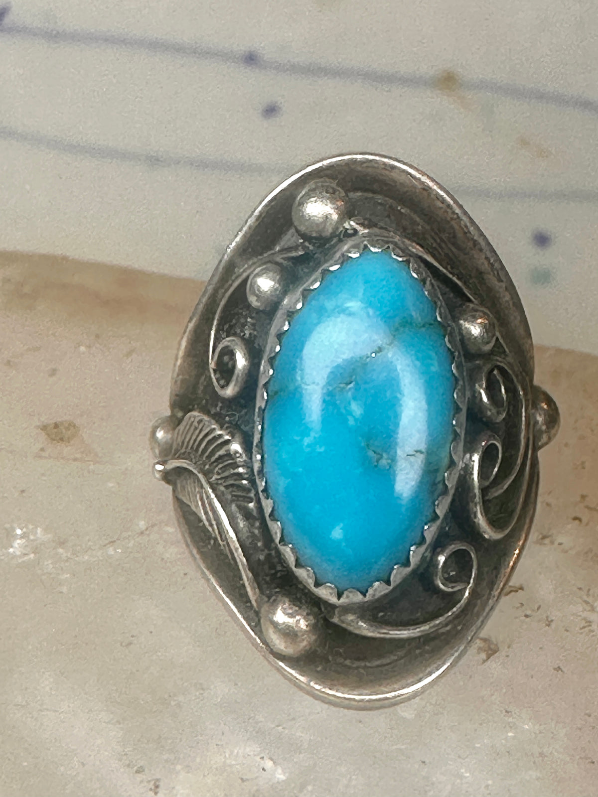 Vintage Navajo Signed JW Sterling Silver Turquoise Leaf Applique Ring Size 4.75 925