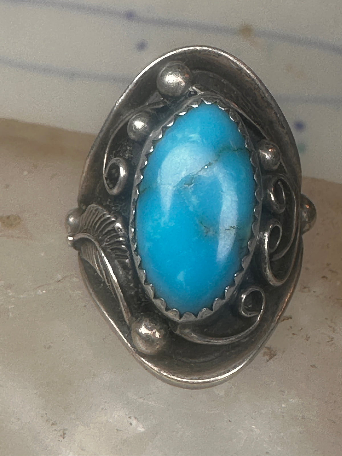Vintage Navajo Signed JW Sterling Silver Turquoise Leaf Applique Ring Size 4.75 925