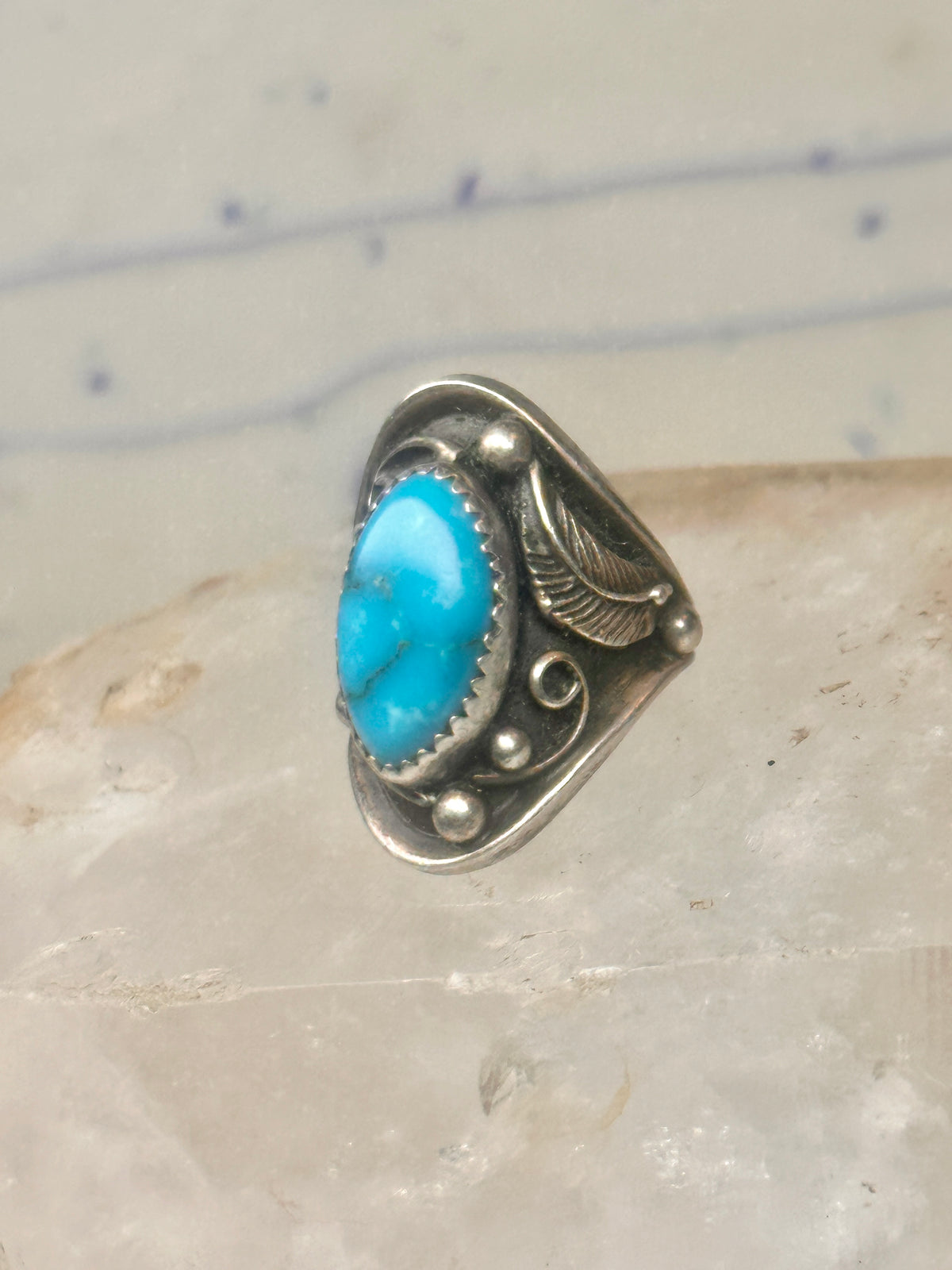 Vintage Navajo Signed JW Sterling Silver Turquoise Leaf Applique Ring Size 4.75 925