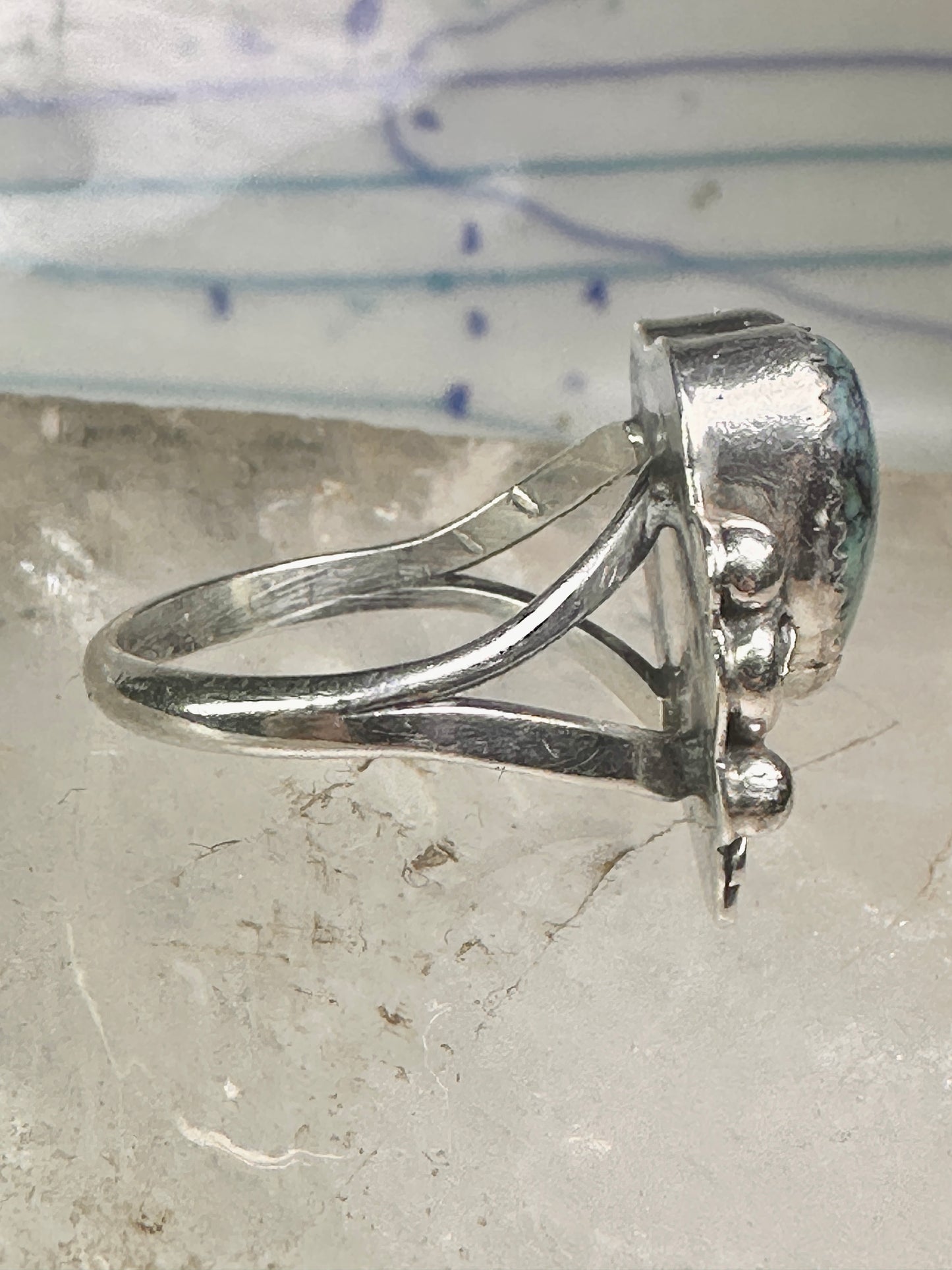 Navajo ring heart love Valentine leaves band size 7.5 sterling silver women