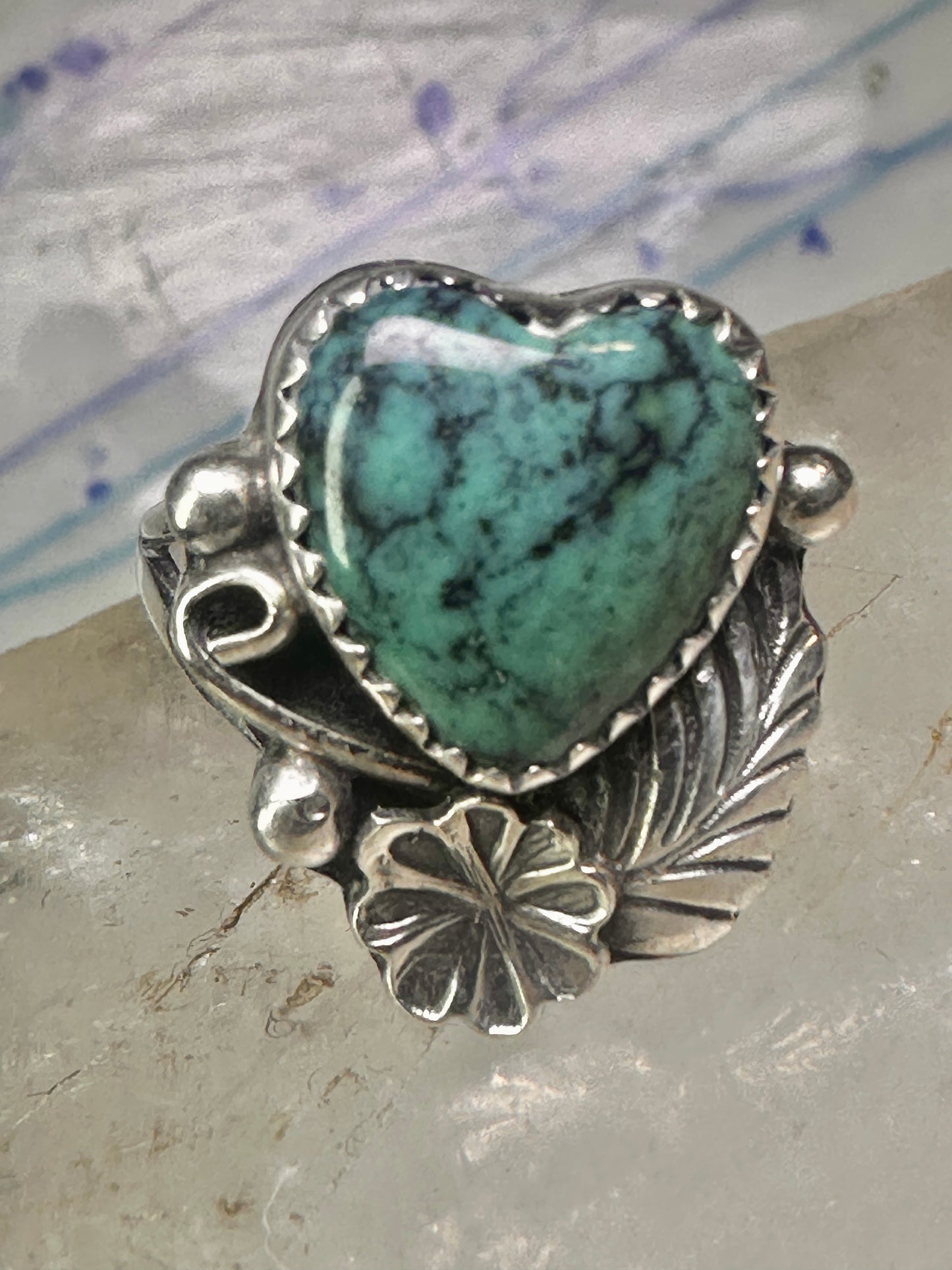 Navajo ring heart love Valentine leaves band size 7.5 sterling silver women