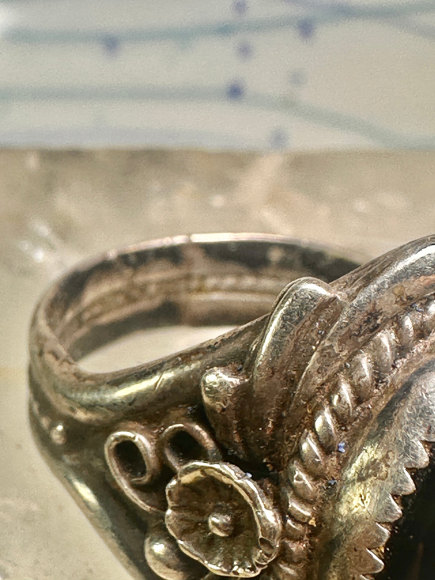 Navajo ring onyx ring leaves size 12.75 sterling silver women men