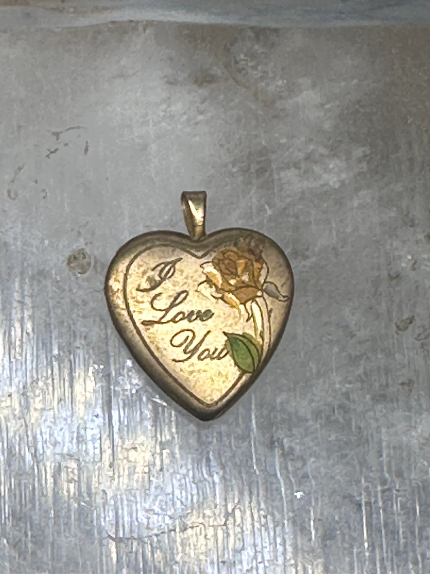 Vintage Heart Photo Locket "I Love You" Valentine with Heart and Floral Design